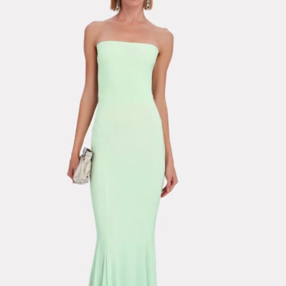 NWT Norma kamali strapless fishtail gown size medium in seafoam green
